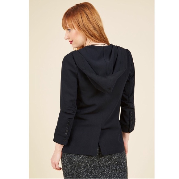 Hooded Blazer - Picture 2 of 9